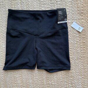 NWT GAP fit Eclipse Black Bike Shorts S